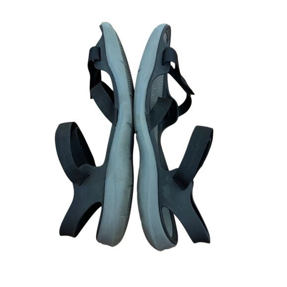 Crocs Swiftwater Webbing Sandals Women’s Size 9 Black Adjustable Straps - Picture 3 of 6